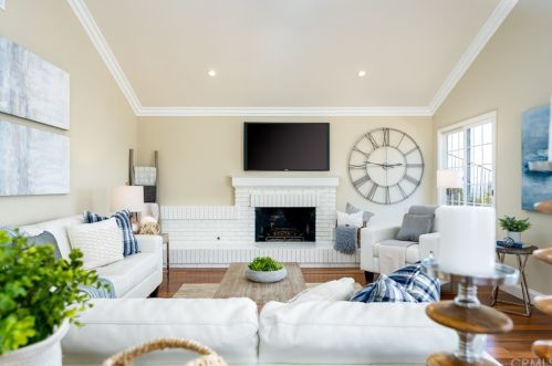 611 Frontier Ct, Anaheim CA  92807-4731 exterior