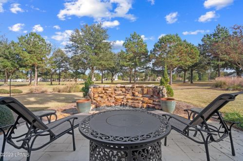266 Farnsleigh Ave, Bluffton, SC 29910-7954