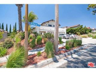 1424 Westmoreland Dr, Montebello, CA 90640-1812