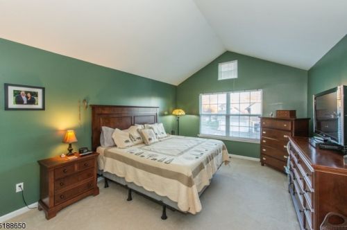 4 Mahogany Way, Dover NJ  07869-3734 exterior