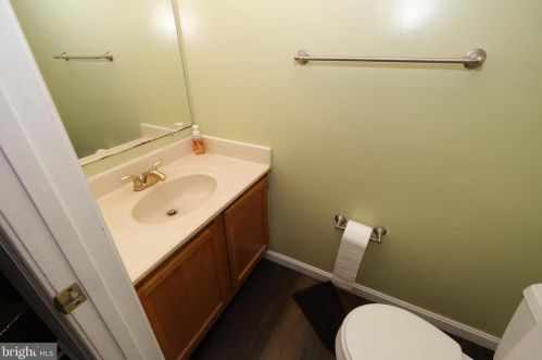 3722 Amsterdam Ter, Burtonsville MD  20866-1927 exterior