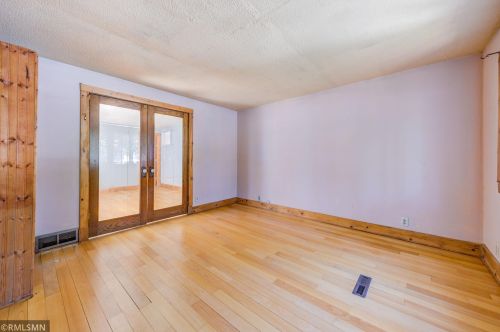 190 Charles Ave, Saint Paul MN  55103-2029 exterior