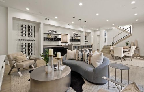 1575 Grant Rd, Los Altos CA  94024-6149 exterior