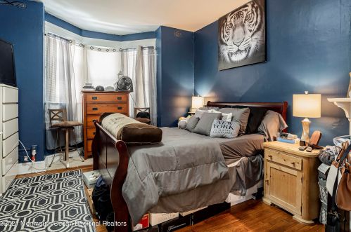 703 6 Ave, Tinton Falls NJ 07712-5348 exterior