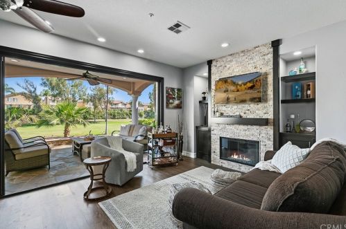1017 Davis Way, Placentia, CA 92870-5233