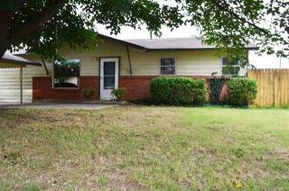 206 Oak St, Elgin, OK 73538-8815