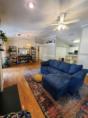1383 Keys Crossing Dr, Atlanta GA  30319-4043 exterior