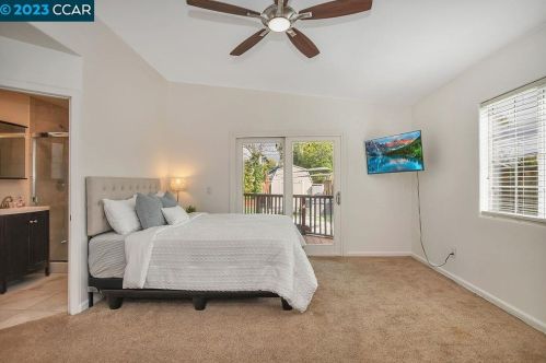 2735 Sinclair Ave, Concord CA  94519-2619 exterior