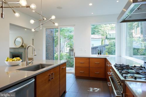 2306 Kimball Pl, Silver Spring MD exterior