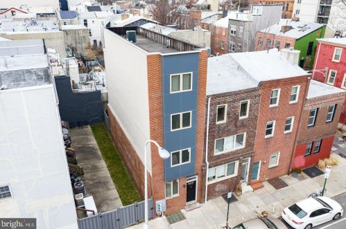 528 13 St, Philadelphia PA  19147-4533 exterior