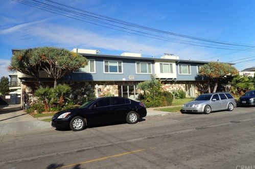 611 Kelso St, Inglewood, CA 90301-2848