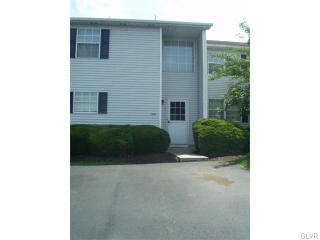 1803 Briarwood Dr, Bethlehem PA  18020-7589 exterior