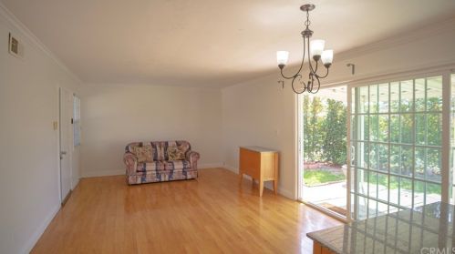 916 Torrance Blvd, Torrance, CA 90502-1762
