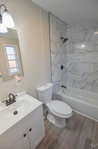 215 Rolling Hills Dr, Pueblo CO  81007-3077 exterior