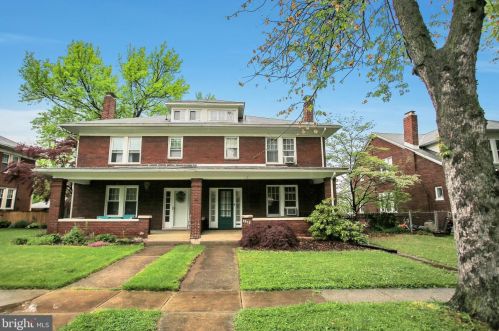 1515 3rd Ave, York, PA 17403-1908