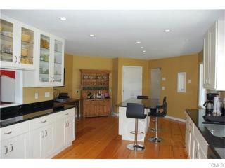 65 Carriage Rd, Wilton CT  06897-1604 exterior