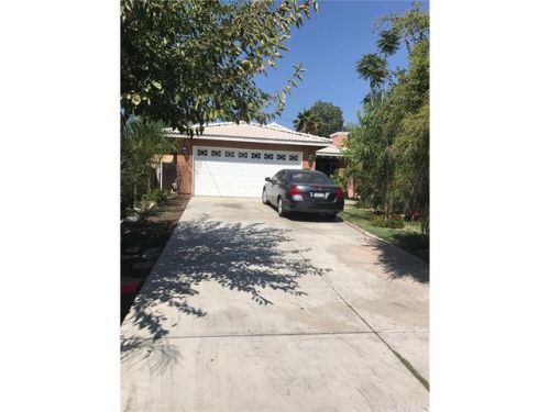 1357 Olive St, Colton, CA 92324-2571
