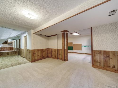 5764 Killarney Way, Aurora CO 80015-3606 exterior