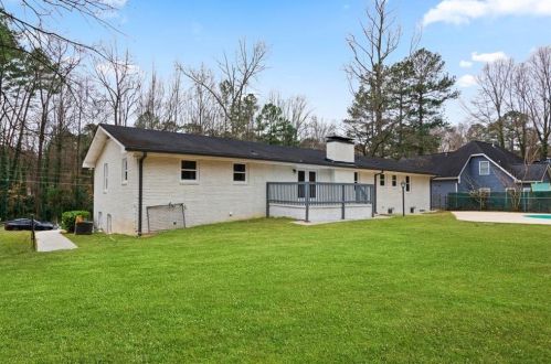 3111 Eleanor Ter, Atlanta GA  30318-6017 exterior