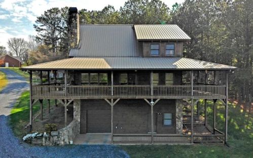 287 College St, Postelle, TN 37317