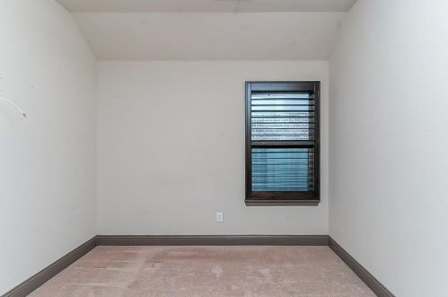 6068 Warmouth Dr, Fort Worth TX  76179-7648 exterior