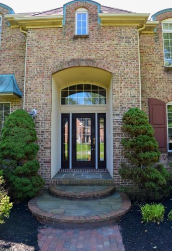 112 Fox Chase Ct, Auburn, NJ 08085-3043