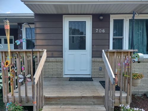 706 Hipple Ave, Almora, MN 56551-4118