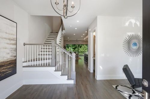 2990 Hermance Dr, Atlanta, GA 30319-2735