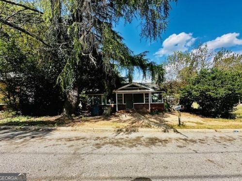 405 Mccall St, Lagrange, GA 30241-4733
