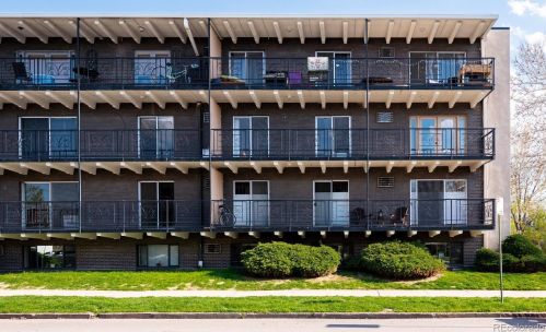 100 Clarkson St, Denver CO  80209-2162 exterior