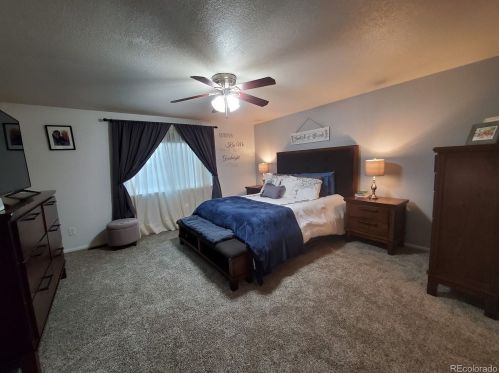 5273 Nepal Way, Aurora CO  80015-6441 exterior