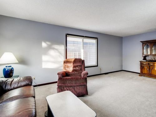 1052 Dale St, Saint Paul MN  55117-5605 exterior