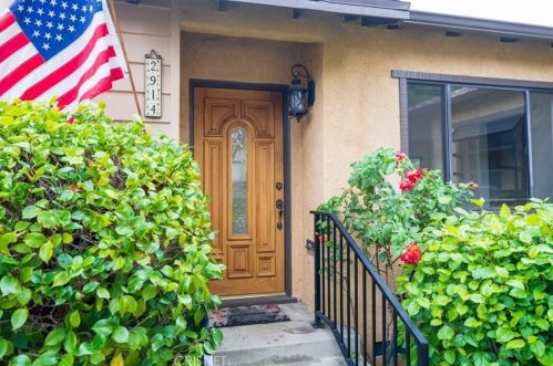 2914 Stevens St, Glendale, CA 91214-2845