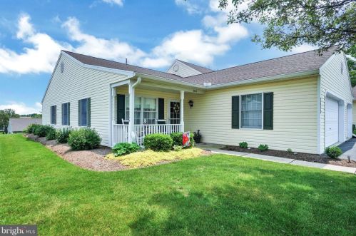 2013 Faversham Way, York, PA 17402-7551