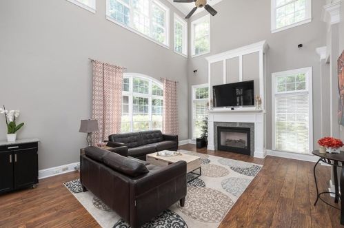 3546 Highgrove Way, Atlanta GA  30319-1992 exterior