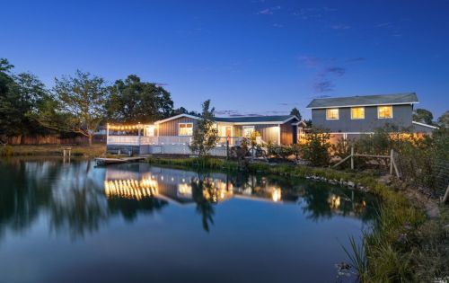 4175 Hessel Rd, Sebastopol, CA 95472-6057