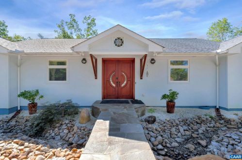 422 Unity Pl, Buckingham, VA 23921-2624