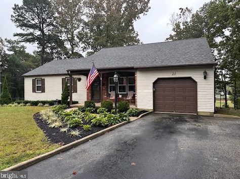 21 Nottingham Dr, Erial, NJ 08081-9373