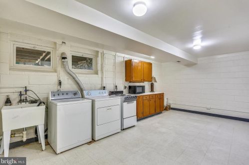 12706 Rigdale Ter, Silver Spring MD 20904-1525 exterior