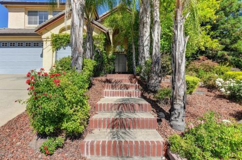 143 Teceira Way, Folsom, CA 95630-7715