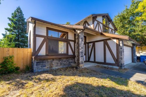 1997 Marshall Rd, Vacaville, CA 95687-5198