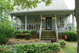 3938 Cato Rd, Gainesville, GA 30507-8527