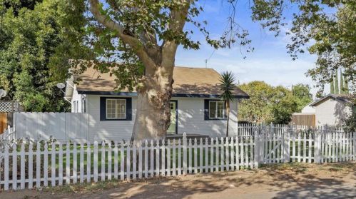 153 Almond Ave, Turlock, CA 95380-3101