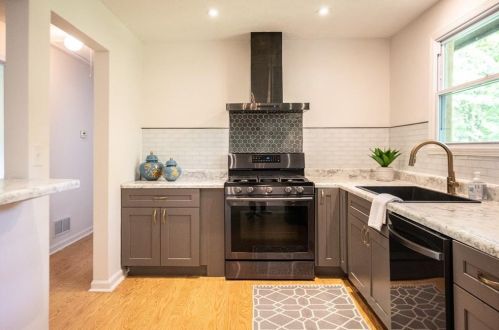 15 Carriage Cir, Stockbridge GA 30281-1335 exterior