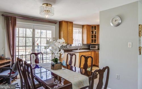 9300 Jackson, Springfield VA  22015-2019 exterior