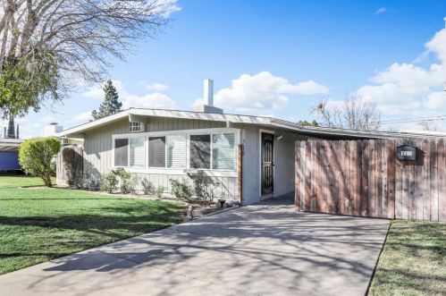 315 California Ave, Manteca, CA 95336-5901