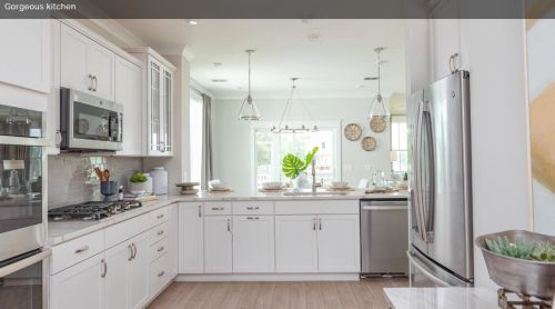 1506 Lakeshore Dr, Mount Pleasant, SC 29466-8802
