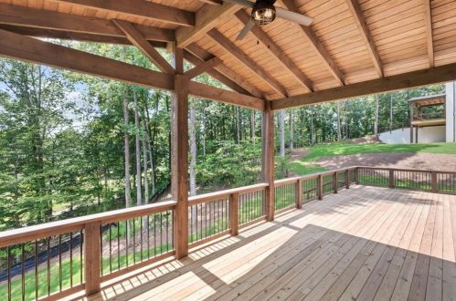 185 Grandmar Chase, Holly Springs GA  30115-6498 exterior