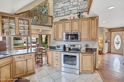 1303 Cypress St, Lacey, NJ 08731-4553