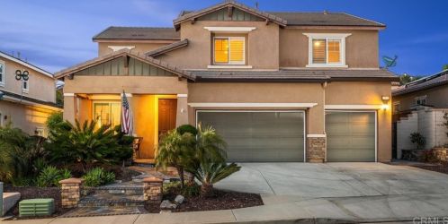 1140 Bellingham Dr, Oceanside, CA 92057-2736